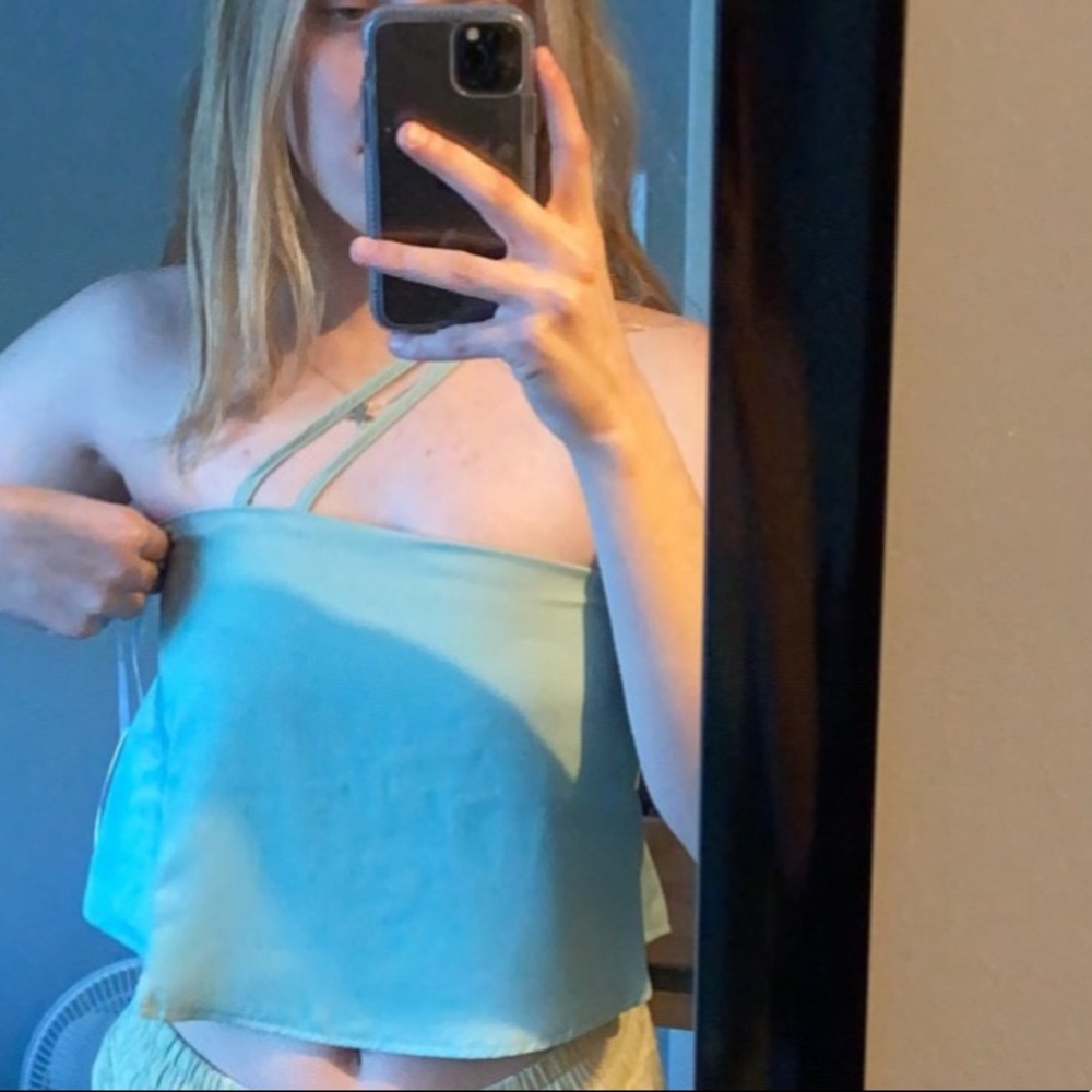 Blue/Green top